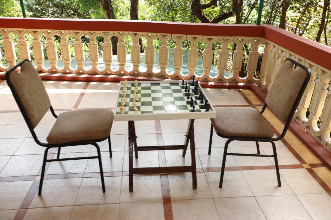 Bella Vista Mahabaleshwar Hotel Bagian luar foto
